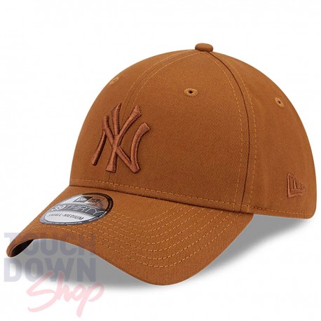 Casquette NY New York Yankees MLB League Essential 39Thirty Fitted New Era Marron