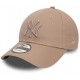 Casquette NY New York Yankees MLB League Essential 9Forty New Era Marron clair